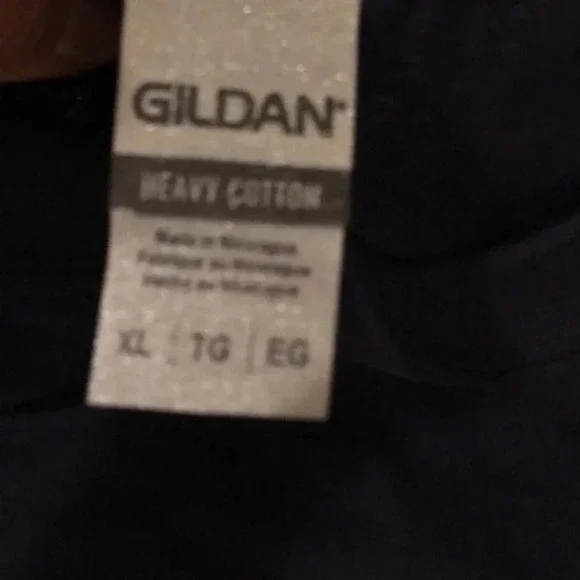 Gildan t shirt  XL - Picture 6 of 16